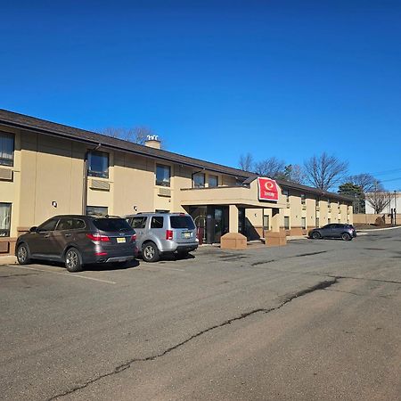 Econo Lodge Woodbridge Iselin Eksteriør billede